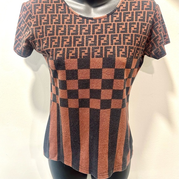 Vintage Fendi Women's Black & Brown Zucca Checkered Tee Small - Picture 2 of 10